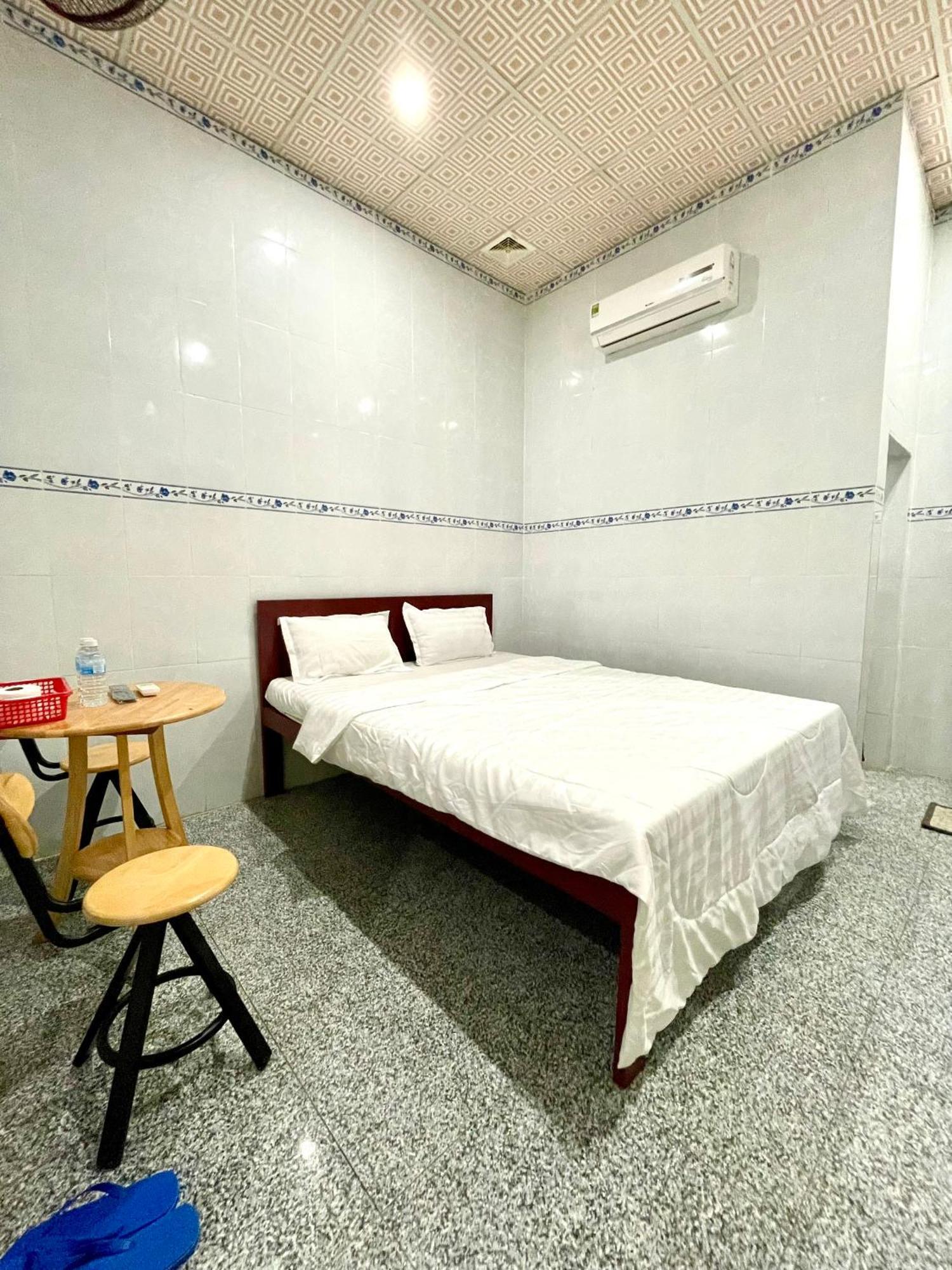 Nhà Nghỉ TáN PháT Hotel Ap Thanh Son Exterior photo